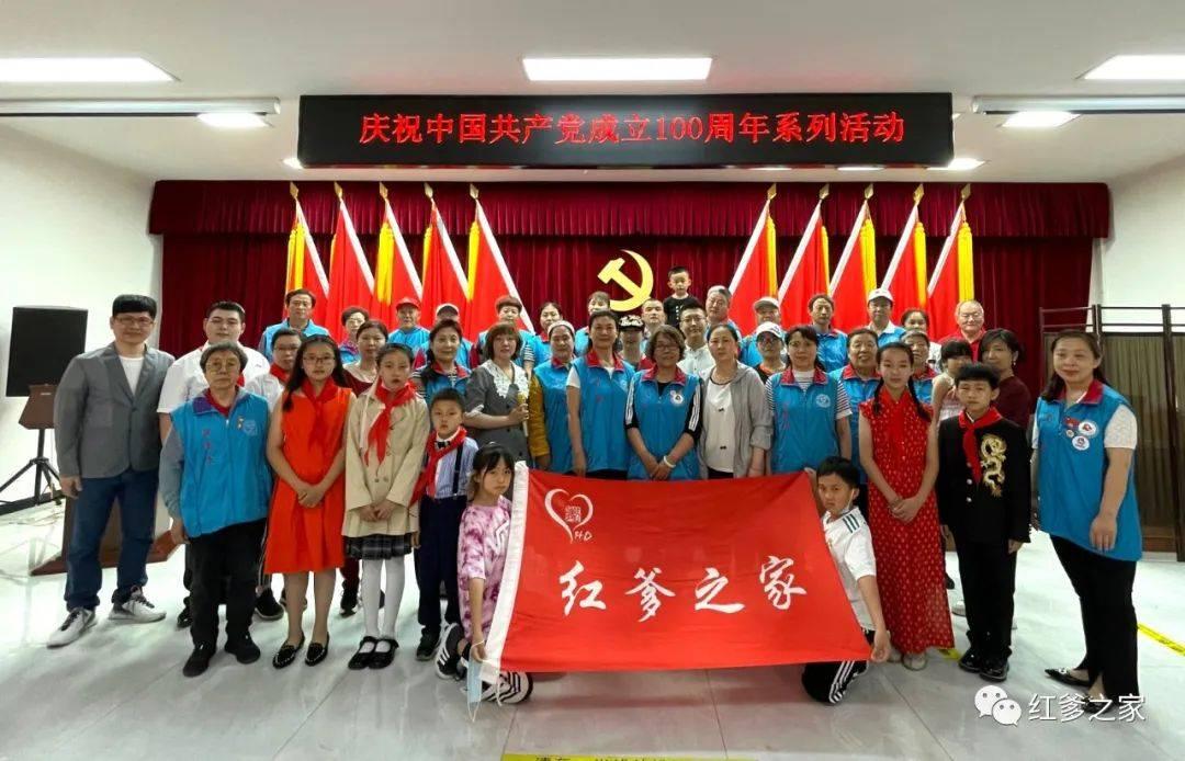 被困在殿堂的学生